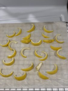 Dehydrated lemon peels